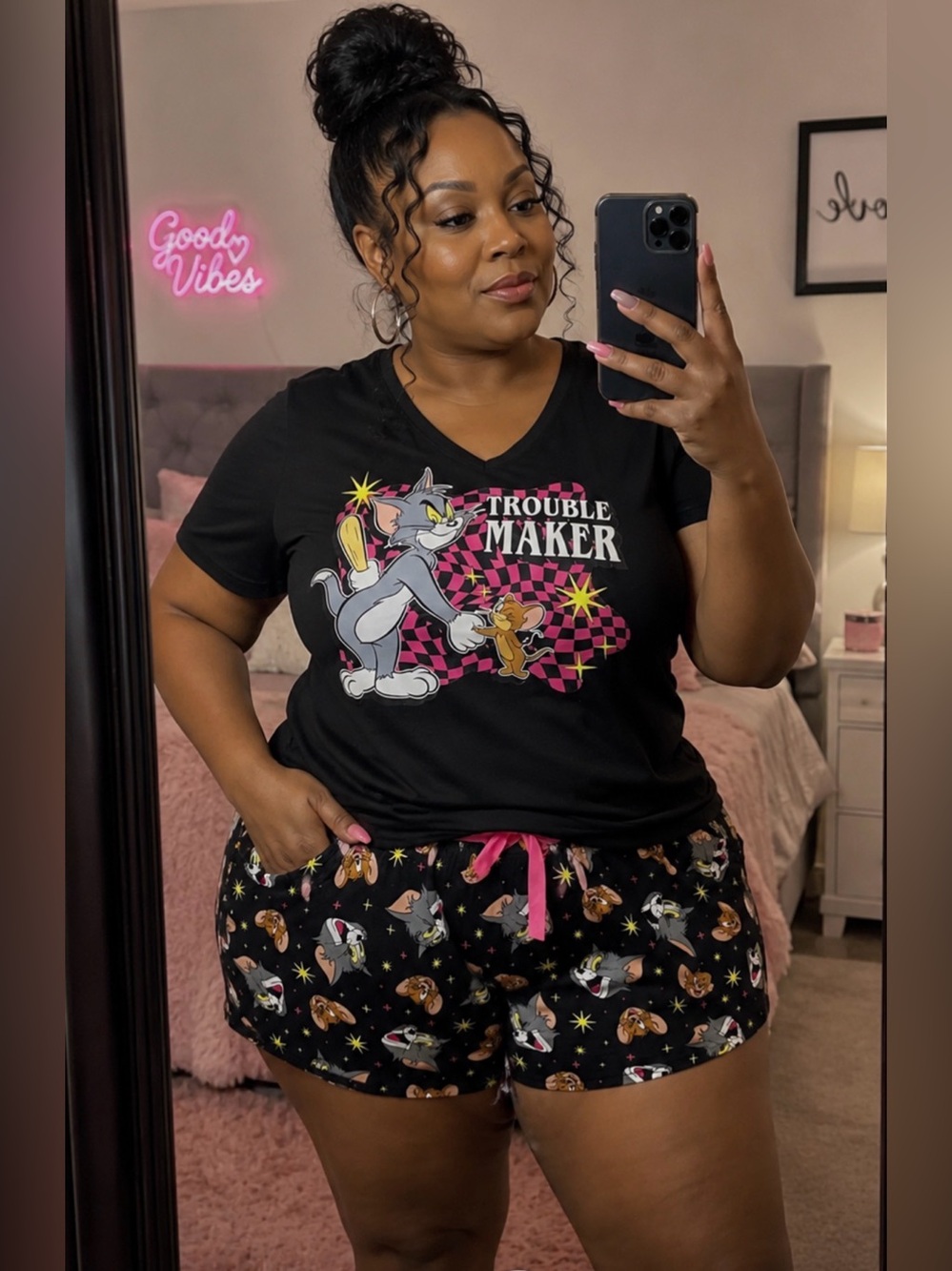 Tom & Jerry 'Trouble Maker' Black Short Pajama Set